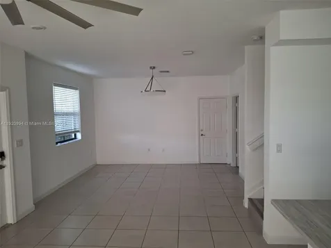 5896 Mustang Manor Davie FL 33314