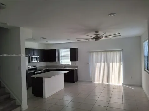 5896 Mustang Manor Davie FL 33314