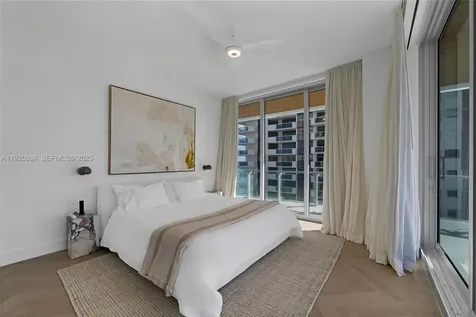 5775 Collins Avenue Miami Beach FL 33140