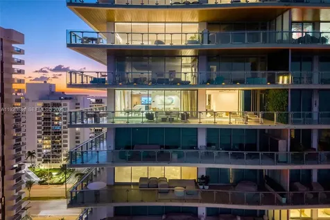 5775 Collins Avenue Miami Beach FL 33140