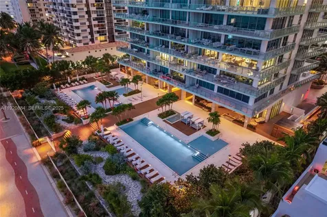 5775 Collins Avenue Miami Beach FL 33140