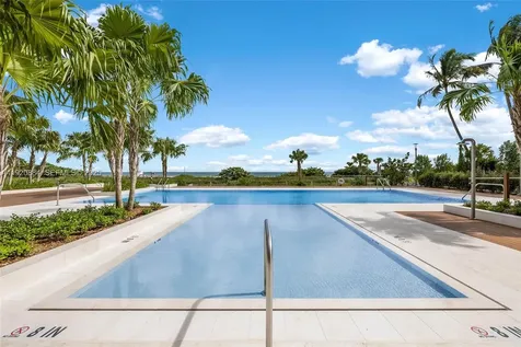 5775 Collins Avenue Miami Beach FL 33140