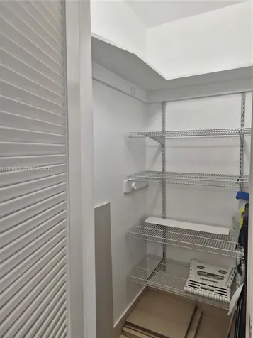2910 Point East Drive Aventura FL 33160