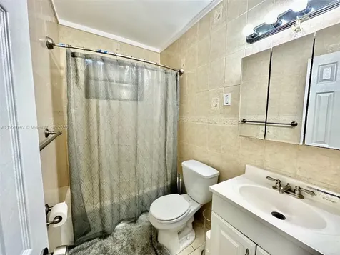 460 NE 169th Street North Miami Beach FL 33162