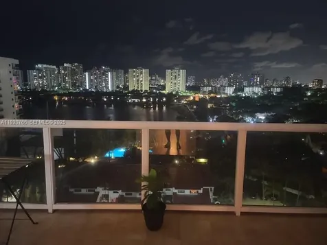 3600 Yacht Club Drive Aventura FL 33180