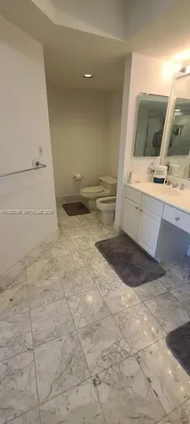 3600 Yacht Club Drive Aventura FL 33180