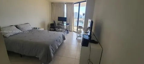 3600 Yacht Club Drive Aventura FL 33180
