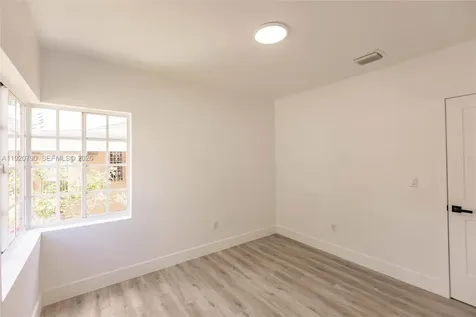 3180 NW 2nd Street Miami FL 33125