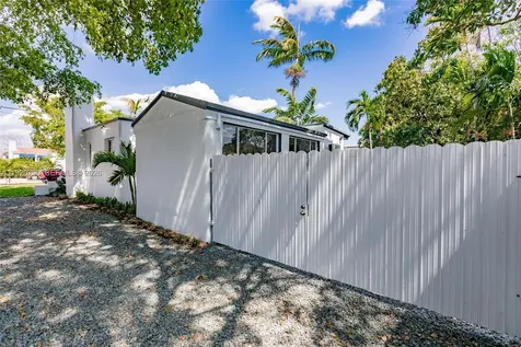 3180 NW 2nd Street Miami FL 33125