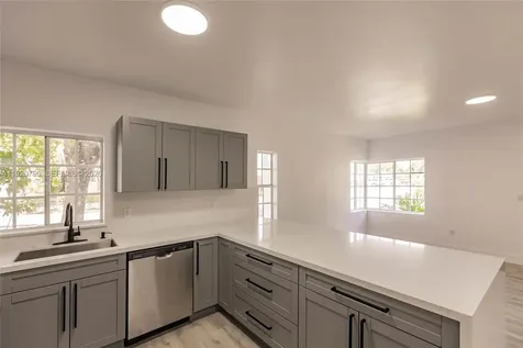 3180 NW 2nd Street Miami FL 33125