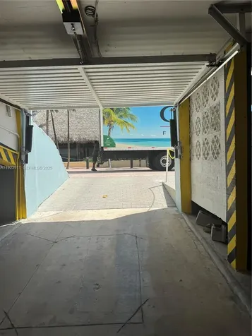 400 N Surf Road Hollywood FL 33019