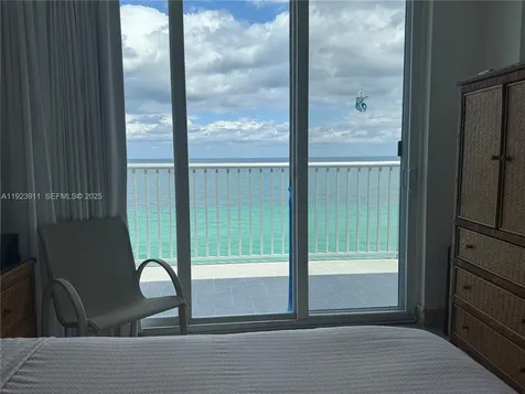 400 N Surf Road Hollywood FL 33019
