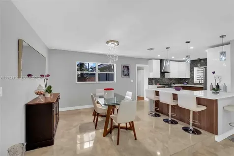 461 NE 115th Street Miami FL 33161