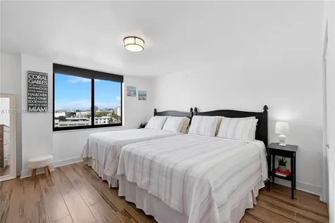 1800 Collins Avenue Miami Beach FL 33139