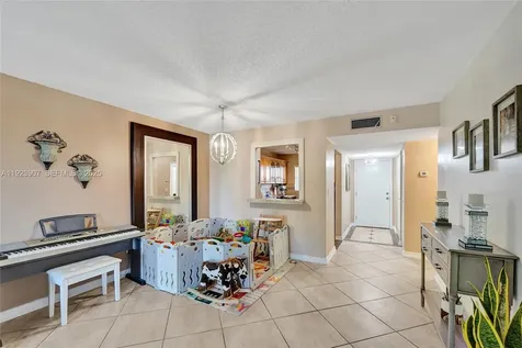 4111 Stirling Road Dania Beach FL 33314