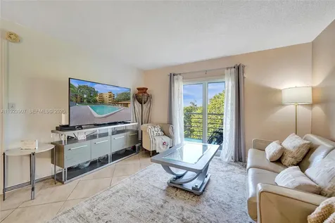 4111 Stirling Road Dania Beach FL 33314