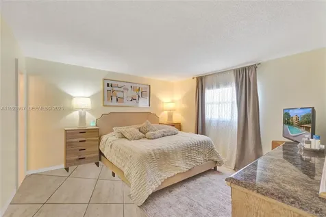 4111 Stirling Road Dania Beach FL 33314