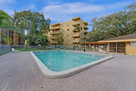 4111 Stirling Road Dania Beach FL 33314