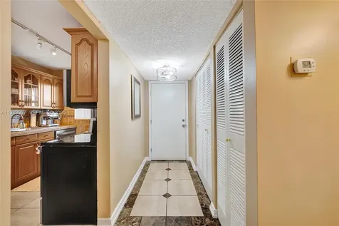 4111 Stirling Road Dania Beach FL 33314