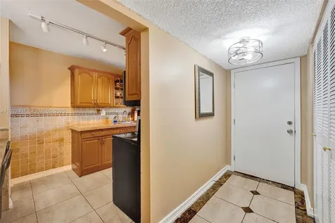 4111 Stirling Road Dania Beach FL 33314