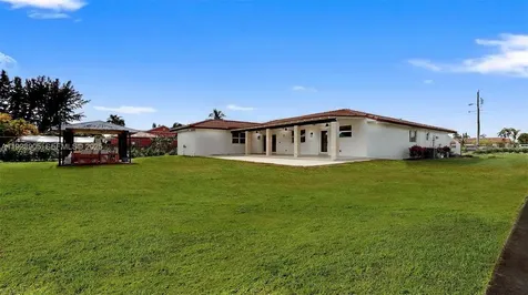 3801 SW 132nd Avenue Miami FL 33175