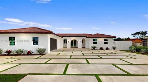 3801 SW 132nd Avenue Miami FL 33175