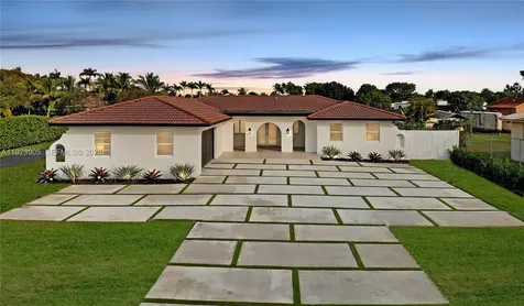 3801 SW 132nd Avenue Miami FL 33175