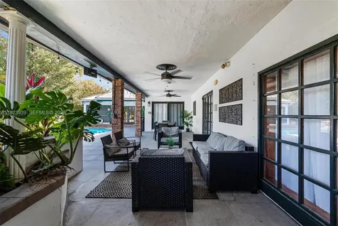 11155 SW 40th Street Davie FL 33328