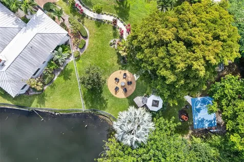 11155 SW 40th Street Davie FL 33328