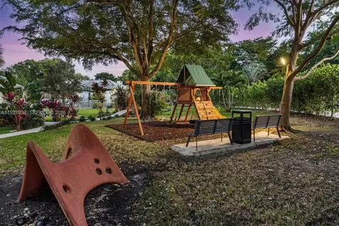 11155 SW 40th Street Davie FL 33328