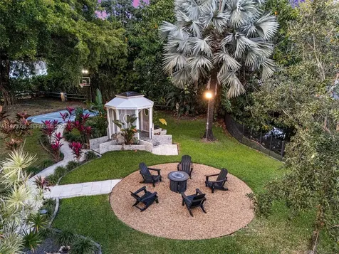 11155 SW 40th Street Davie FL 33328