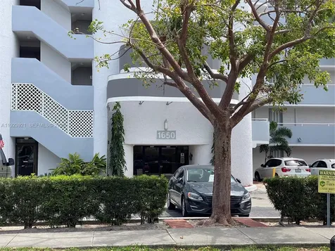1650 NE 115th Street Miami FL 33181