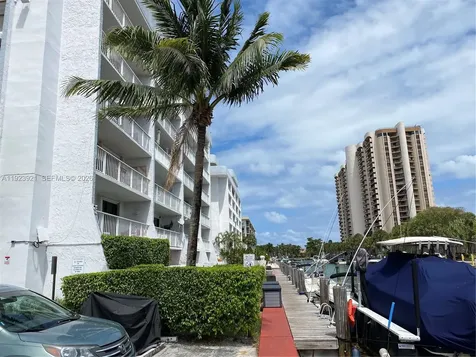 1650 NE 115th Street Miami FL 33181