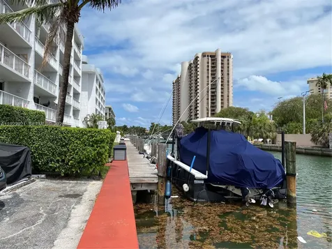 1650 NE 115th Street Miami FL 33181