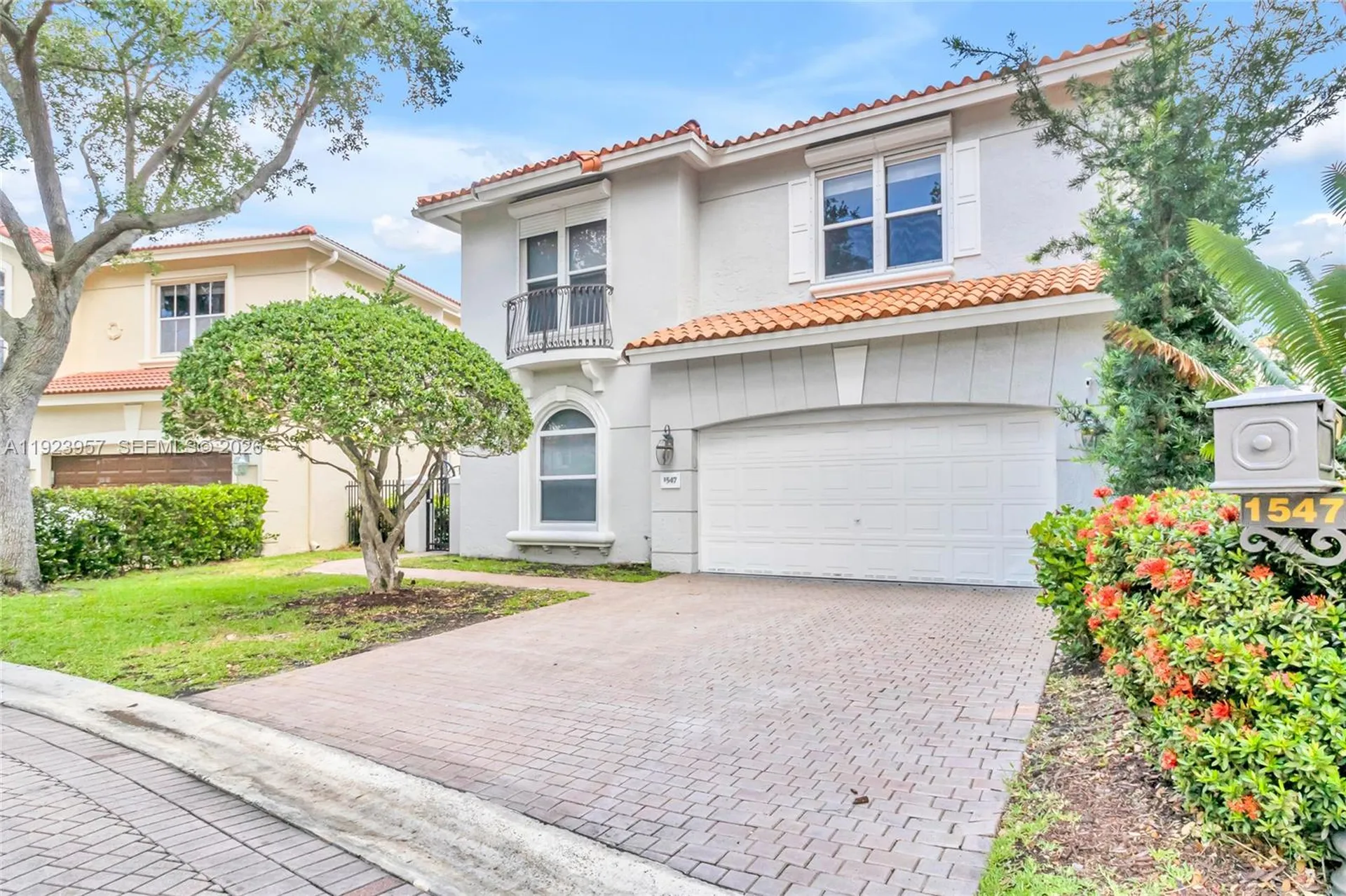 1547 Mariner Way Hollywood FL 33019