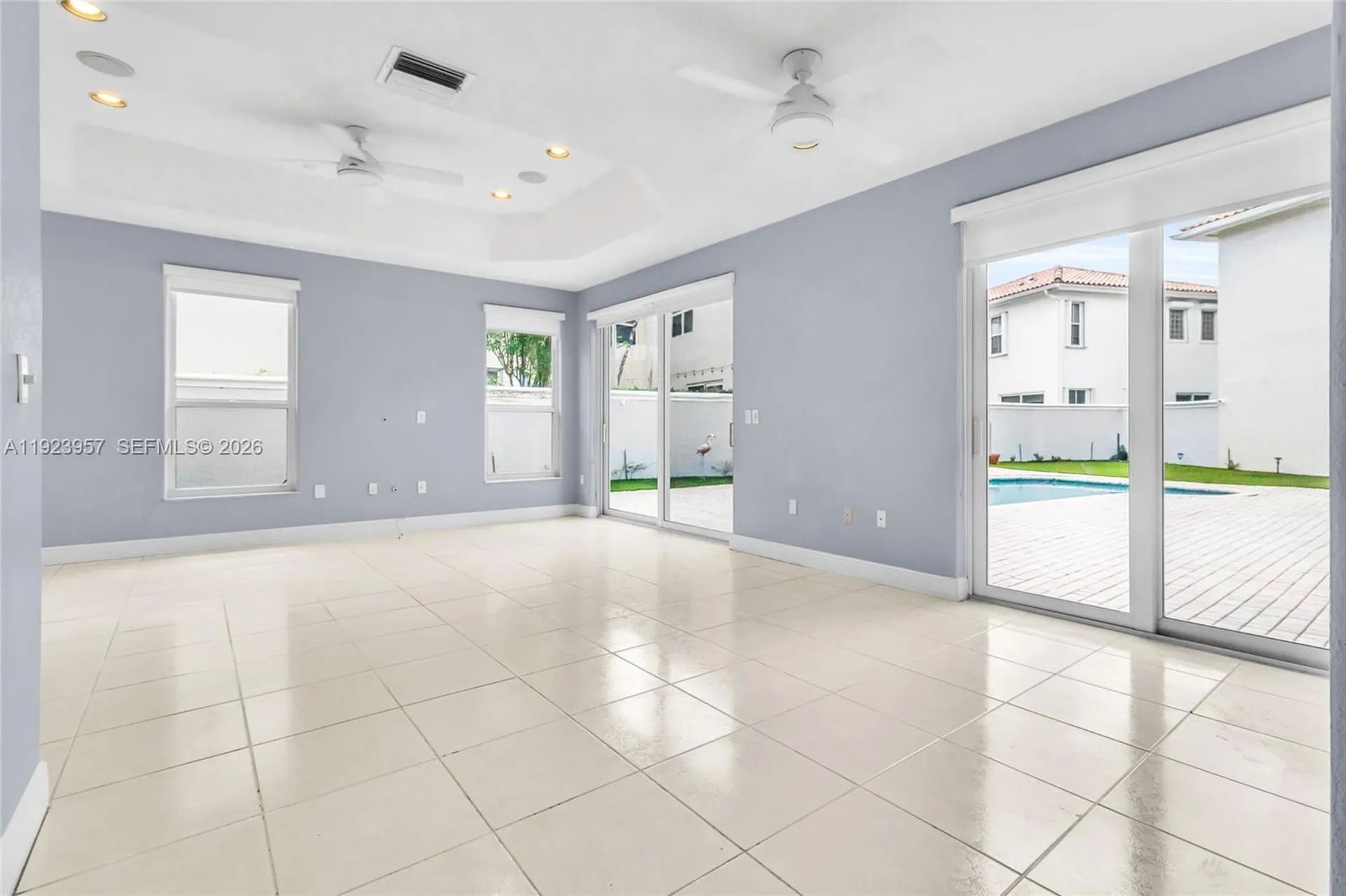 1547 Mariner Way Hollywood FL 33019
