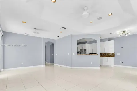 1547 Mariner Way Hollywood FL 33019