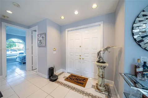 1547 Mariner Way Hollywood FL 33019