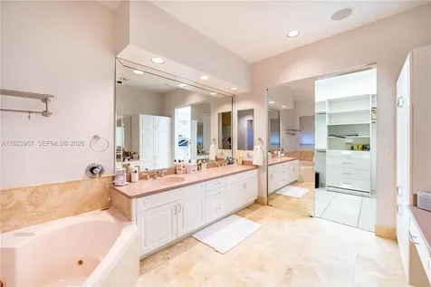 1547 Mariner Way Hollywood FL 33019