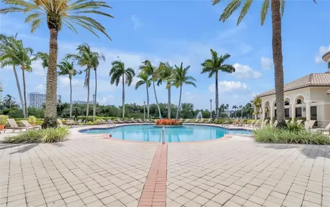 1547 Mariner Way Hollywood FL 33019