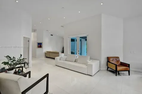 5907 NW 110th Court Doral FL 33178