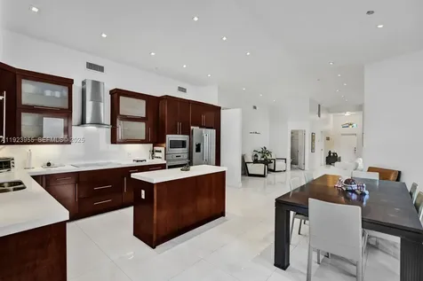 5907 NW 110th Court Doral FL 33178