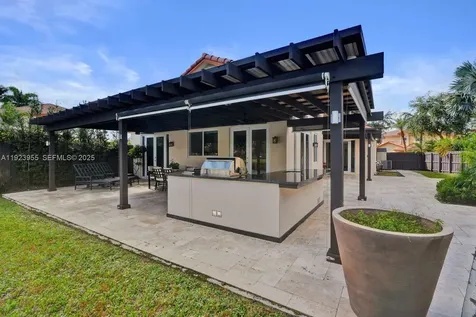 5907 NW 110th Court Doral FL 33178