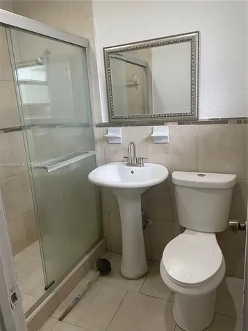 2481 NW 13th Court Fort Lauderdale FL 33311