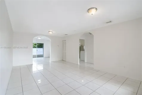 20562 NW 18th Avenue Miami Gardens FL 33056