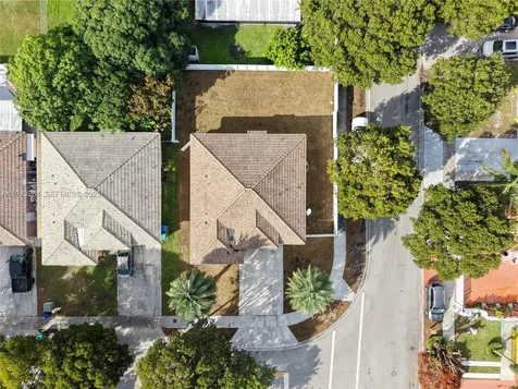 20562 NW 18th Avenue Miami Gardens FL 33056