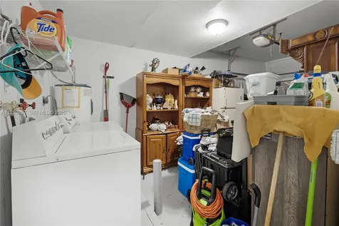 8525 SW 214th Terrace Cutler Bay FL 33189