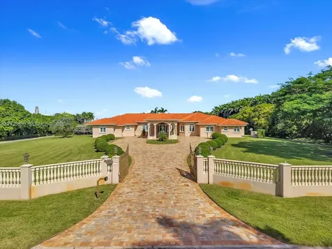 18611 SW 122nd Street Miami FL 33196