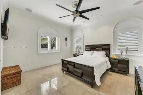 18611 SW 122nd Street Miami FL 33196