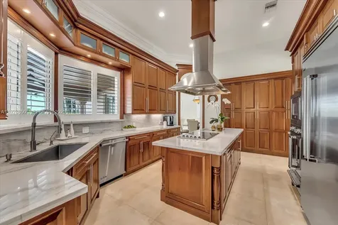 18611 SW 122nd Street Miami FL 33196